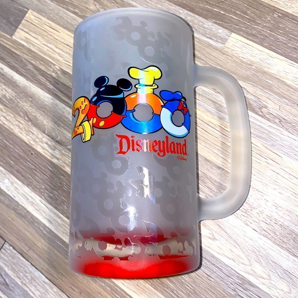 Mickey Mouse beer mug Disneyland resort millennial Y2K vintage Disney beer Stein
